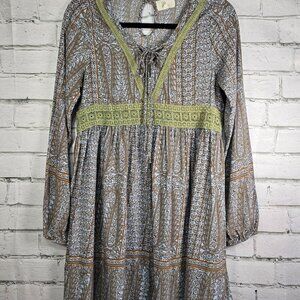 WOMENS BOHO DRESS BY LOVE, GRAY AND BLUE WITH GREEN CROCHETED LACE DETAIL SIZE S